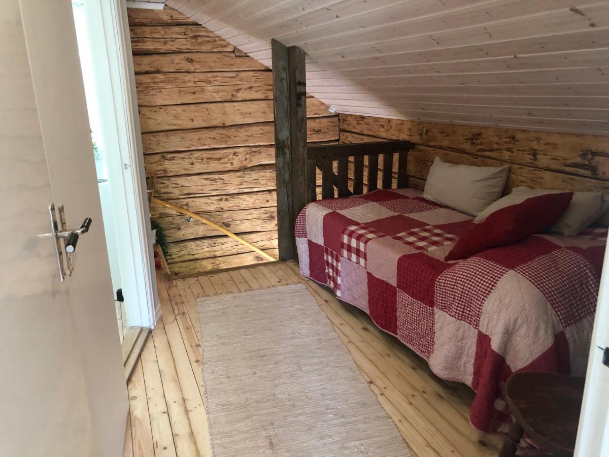Mysig Lantlig Stuga, Nycklaroer Korsberga Exterior foto